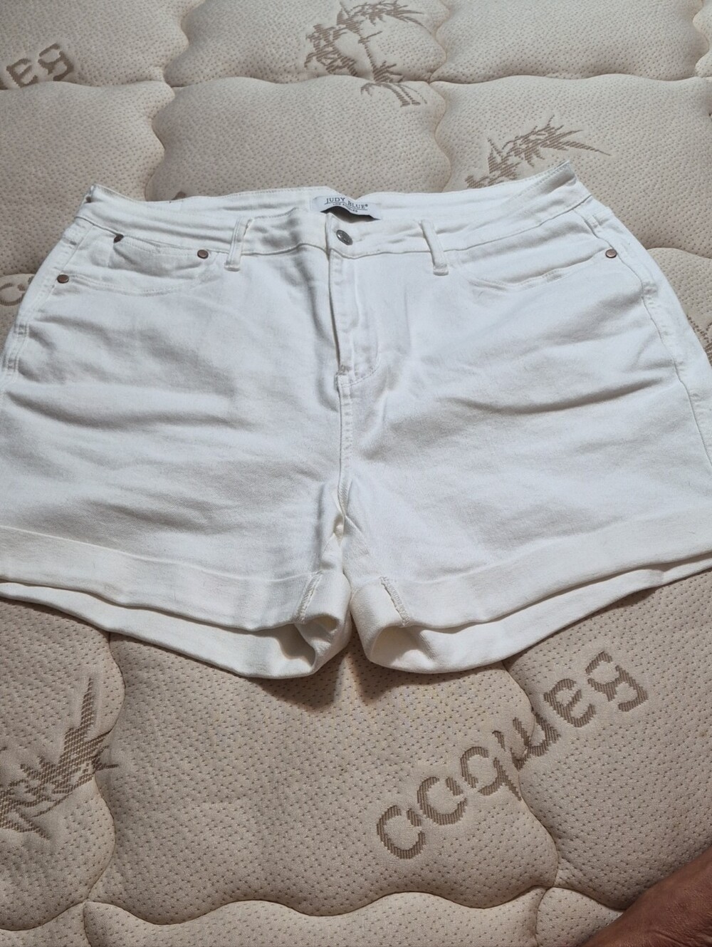 Judy Blue White High-Waist Cuffed Denim Shorts
